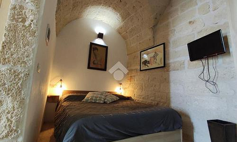 2 Locali A Polignano...