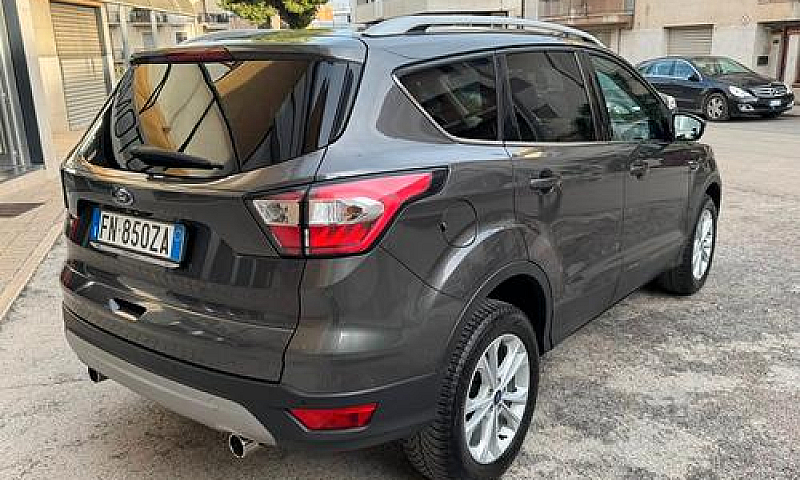 Ford Kuga 1.5 Tdci 1...