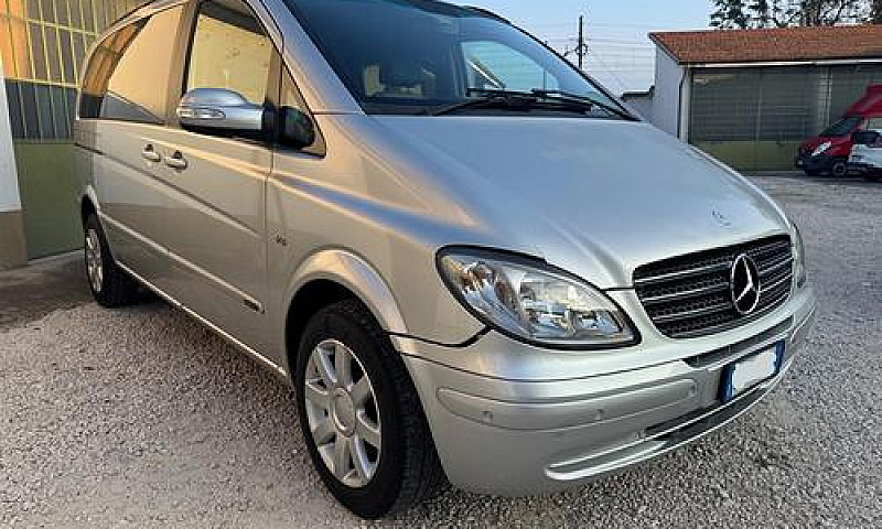 Mercedes-Benz Viano ...