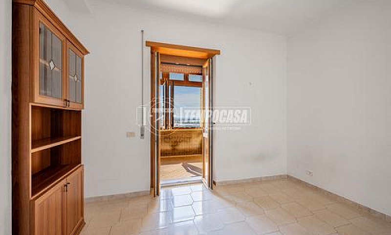 Appartamento Con Vis...
