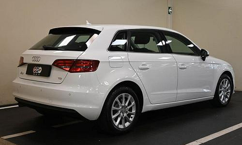 Audi A3 Spb 1.6 Tdi ...