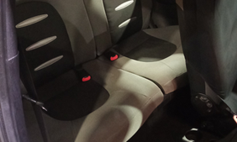 Lancia Ypsilon 1,2 B...