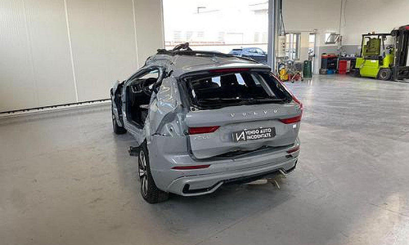 Volvo Xc60 T6 Plug-I...
