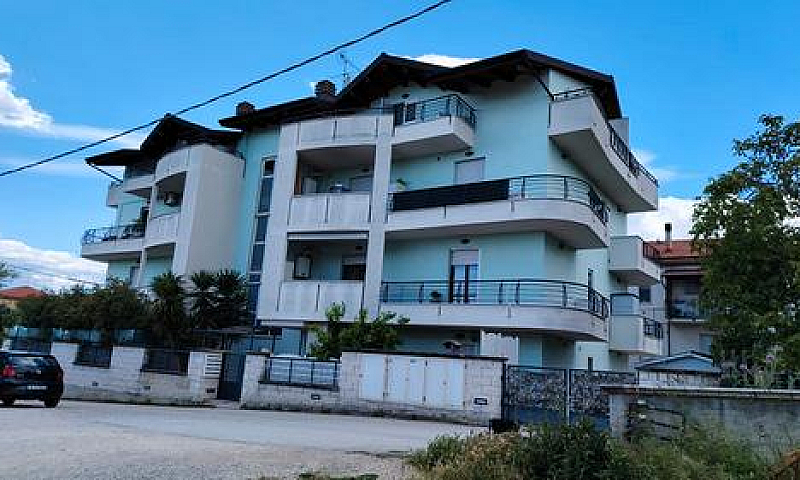 210 Duplex Recente C...
