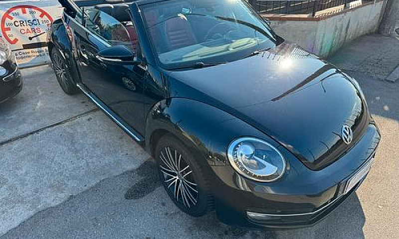 Volkswagen Maggiolin...