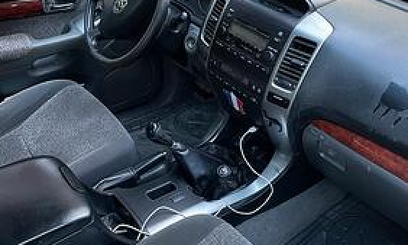 Toyota Land Cruiser ...