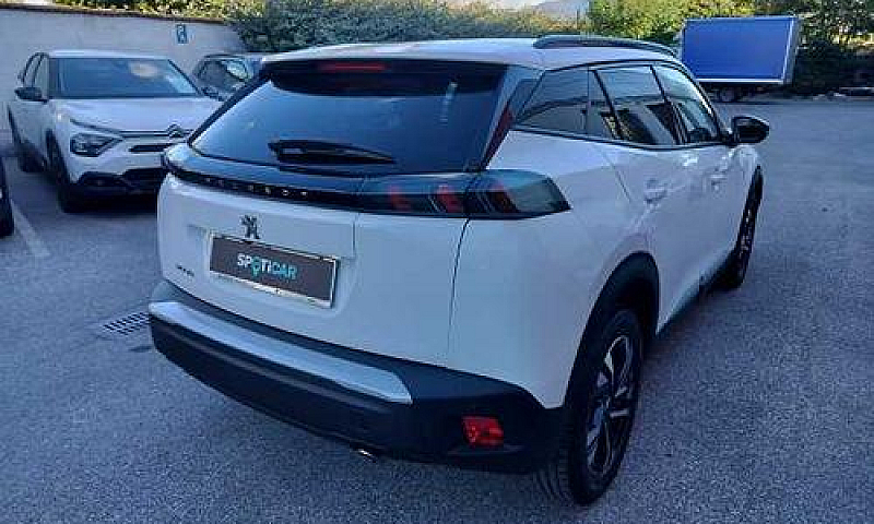 Peugeot 2008 Bluehdi...
