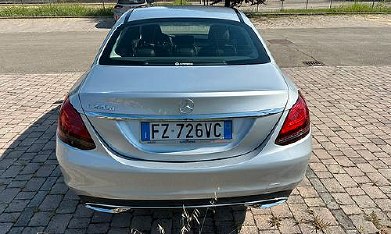 Mercedes C220D...