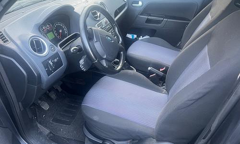 Ford Fusion - 2006...