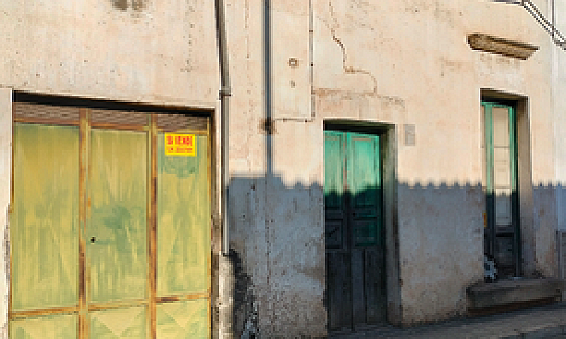 Casa In Vendita...