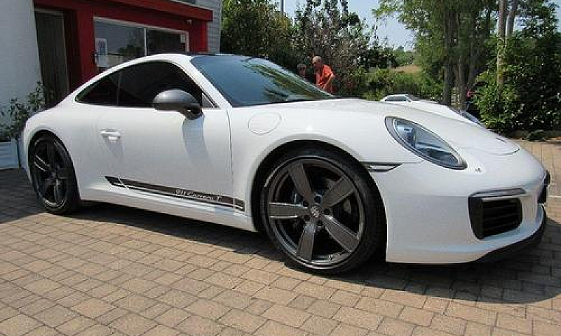 Porsche - 991 Carrer...