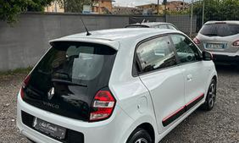 Renault Twingo 1.0...