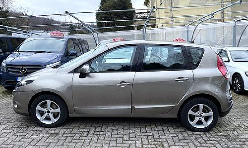 Renault Scenic 1.5 D...
