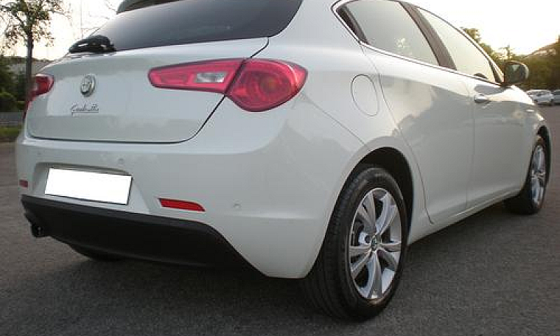 Alfa Giulietta 1.6 T...