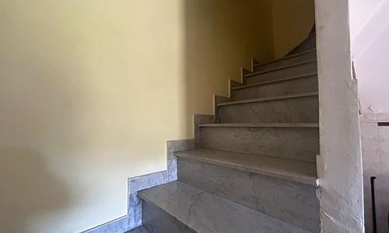 Appartamento In Mend...