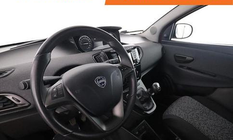 Lancia Ypsilon Mn489...