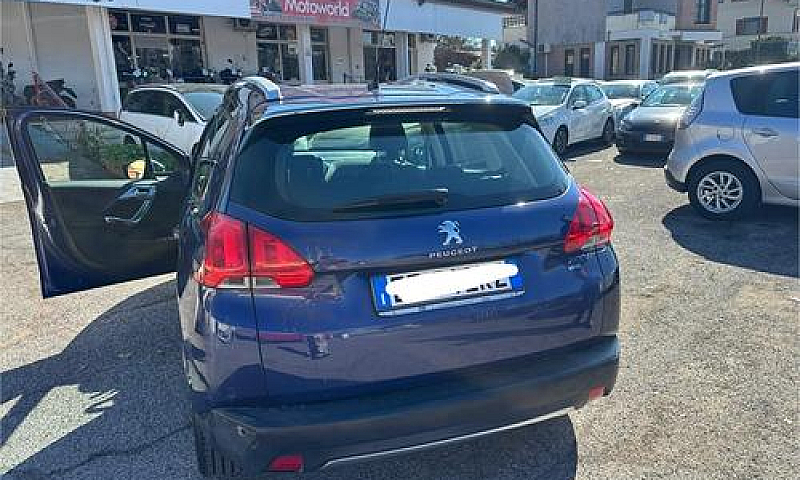 Peugeot 2008 1.6 E-H...