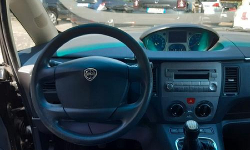 Lancia Musa 1.3 Mjt ...