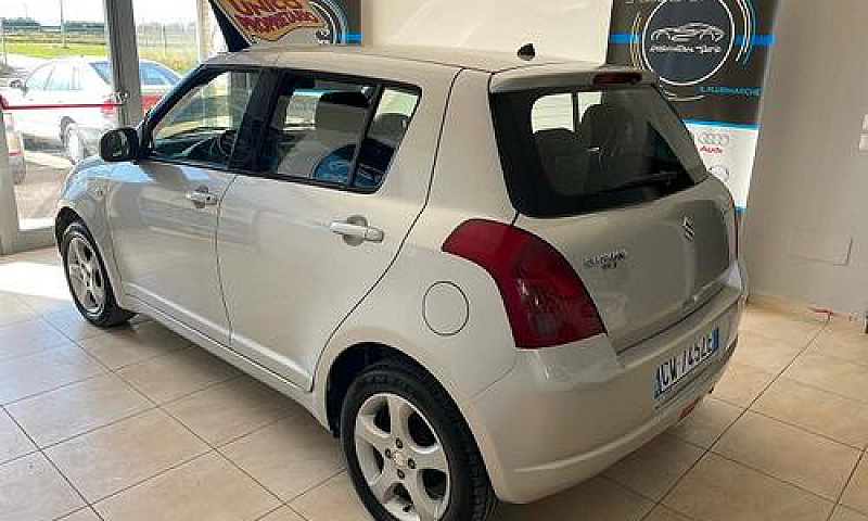 Suzuki Swift 4X4...