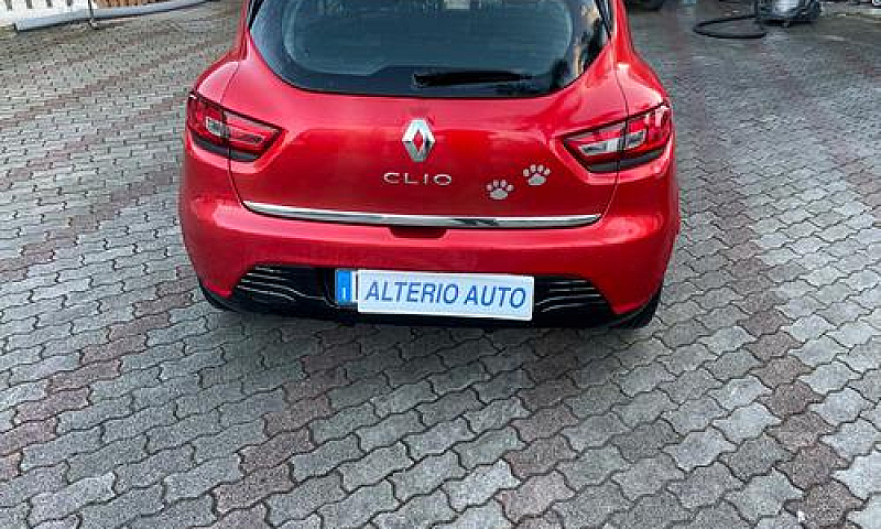 Clio Benzina...