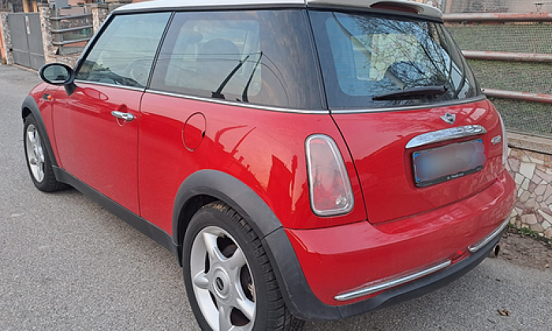 Mini Cooper...