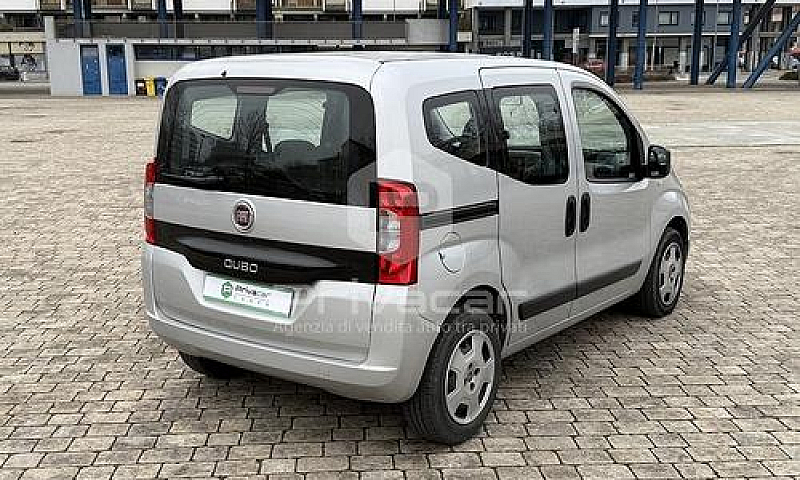 Fiat Qubo 1.3 Mjt 80...