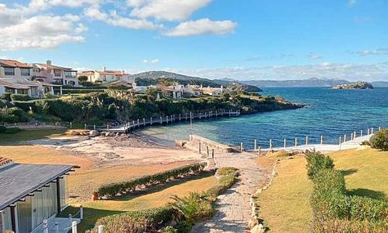 Arzachena Porto Cerv...
