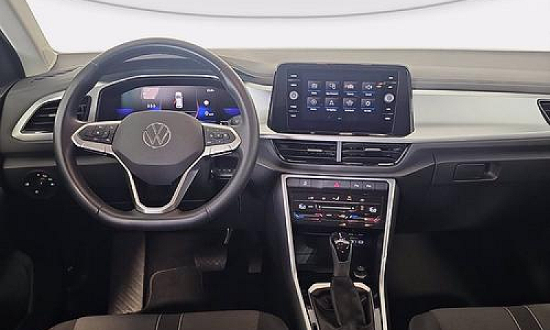 Volkswagen T-Roc 1.5...