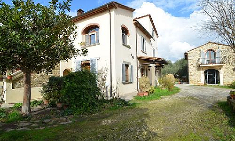 Privato Vende Porzio...
