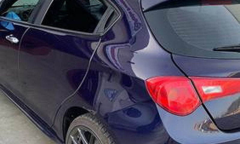 Alfa Romeo Giulietta...