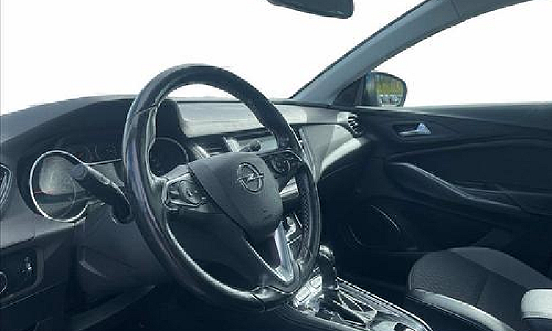Opel Grandland X...
