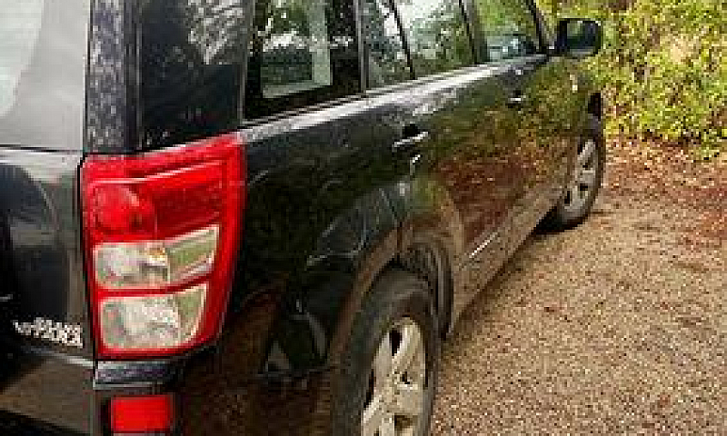 Suzuki Grand Vitara ...