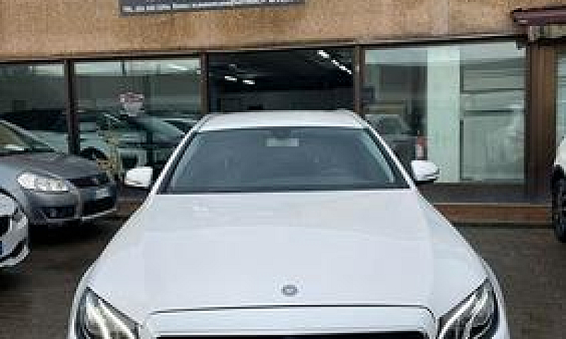 Mercedes-Benz E 220 ...