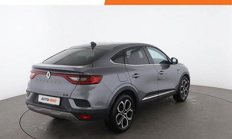 Renault Arkana Kz974...