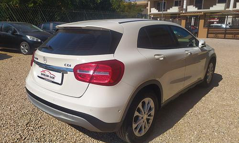 Mercedes-Benz Gla 18...