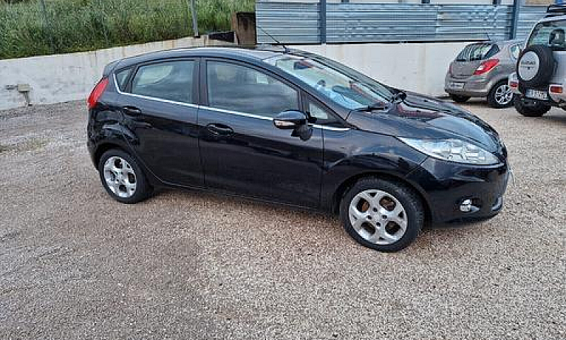 Ford Fiesta Fiesta 1...