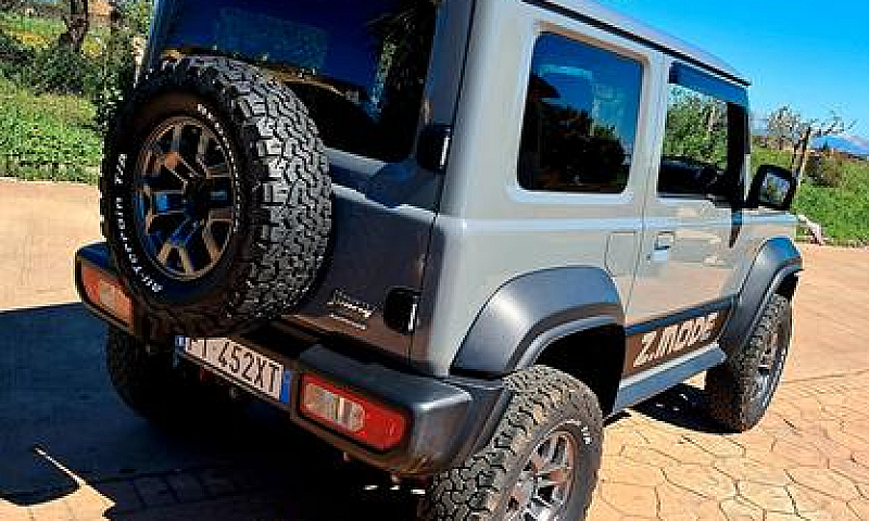 Suzuki Jimny 1.5 Top...