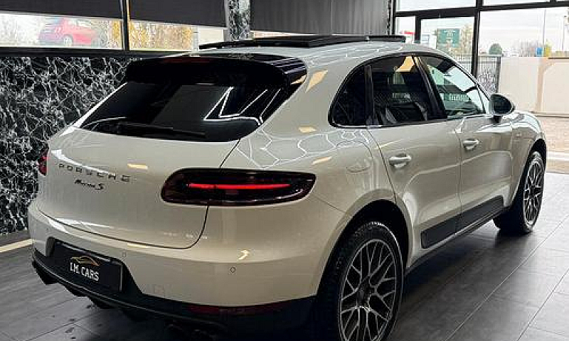 Porsche Macan 3.0 S ...