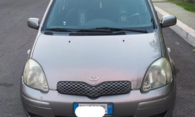 Yaris 1.0 5 Porte - ...