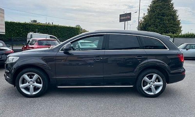 Audi Q7 3.0 V6 Tdi 2...