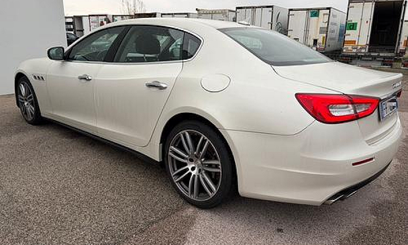 Maserati Quattroport...