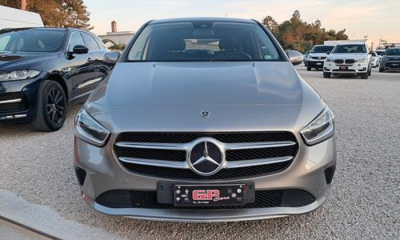Mercedes B 180 D Aut...