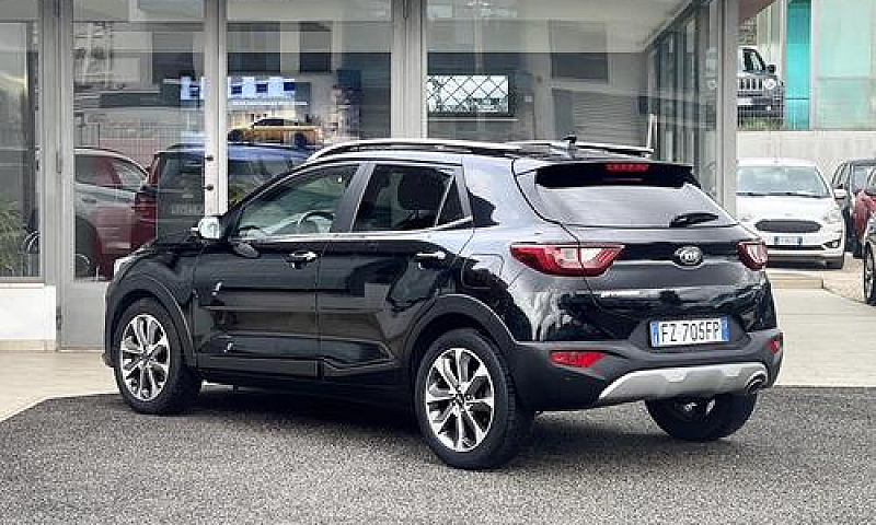 Kia Stonic 1.6 Crdi ...
