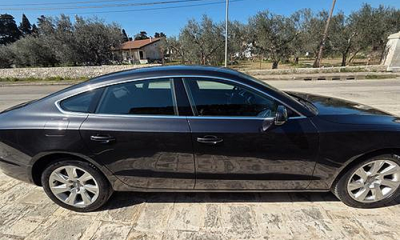 Audi A5...