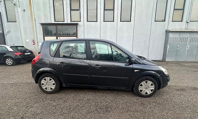 Renault Megane Mégan...