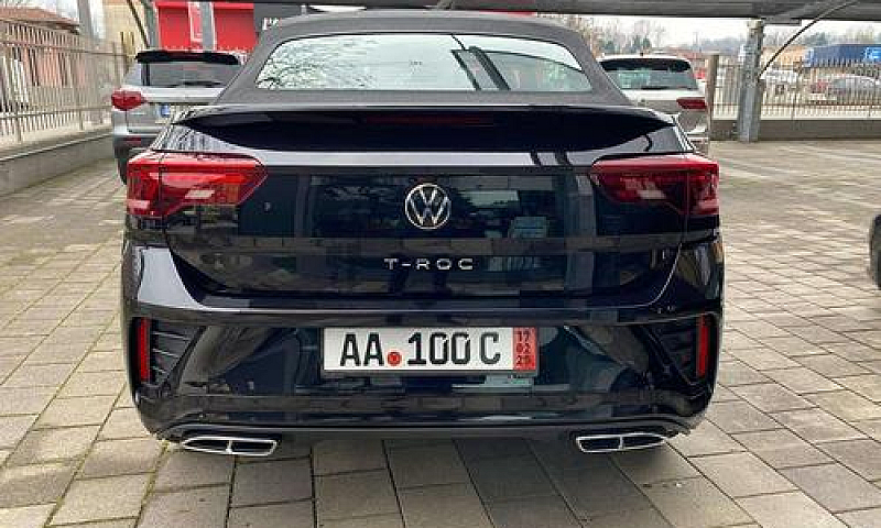 Volkswagen T-Roc Cab...