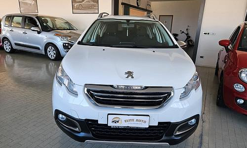 Peugeot 2008 1.2 Ben...
