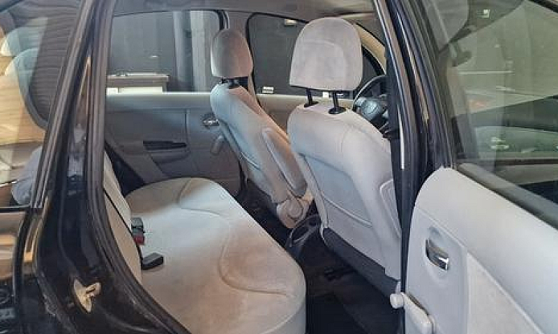Citroen C3 1.4 Elega...