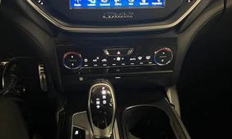 Maserati Ghibli V6 D...