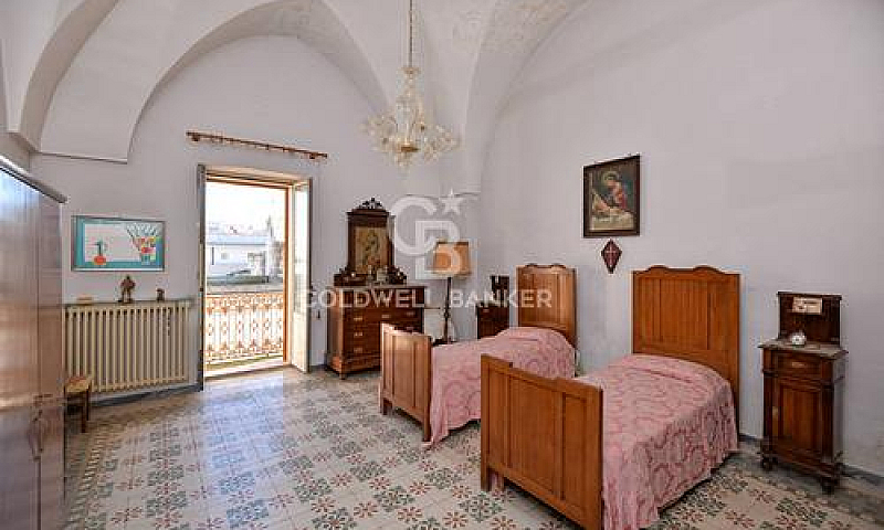 Palazzo - Mesagne...
